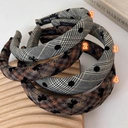 {朵朵韓飾} C3675 韓國直送(正韓)-法式優雅緞面玫瑰花抓夾(三色) 歷史價格詳細信息