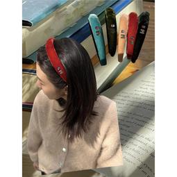 [] Tagi.怦怦小花多色樹脂創意彩色波點手機殼磁吸伸縮便攜手機支架 歷史價格詳細信息