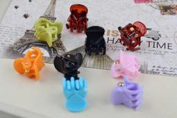 韓國飾品2022新款髮飾黑色毛絨髮夾趙露思鴕毛毛抓夾 歷史價格詳細信息