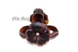 Pin Box 幾何線條/特殊簍空造型/喜歡特別造型別錯過/簍空與髮色穿插/ C876 法國製進口*霧面咖底 ※現貨※ 歷史價格詳細信息