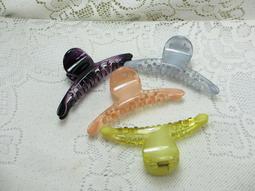 貨】韓版－透明化妝刷具收納盒 桌面刷子口紅保養品收納置物架塑料梳妝台化妝盒．2款 歷史價格詳細信息