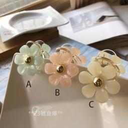 現貨實拍 花束水鑽 胸針 別針 **23號倉庫**0525002 歷史價格詳細信息