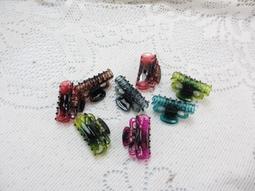 【造型鯊魚夾】台灣現貨 24H出貨 磨砂鯊魚夾 霧面鯊魚夾 髮夾 造型髮夾 霧面髮夾 方形鯊魚夾【A0087】 歷史價格詳細信息