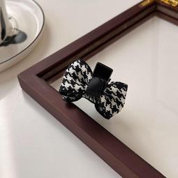 {朵朵韓飾} B9868 韓國直送(正韓)-氣質簡約PU皮質細髮箍(六色) 歷史價格詳細信息