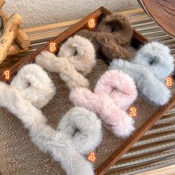 {朵朵韓飾} C1935 韓國直送(正韓)-法式氣質珍珠蝴蝶結小抓夾(二色) 歷史價格詳細信息