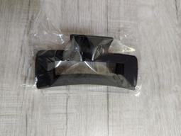 大髮量 洗浴盤髮好用 透明.琥珀.象牙白之半月系列 韓系 半月形 鯊魚夾 抓夾（ZFZ8/33） 歷史價格詳細信息