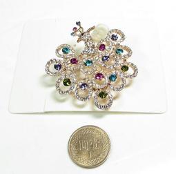 [杏芙飾界] 水鑽 鋯石 小胸針  別針 002 ---共10款 歷史價格詳細信息