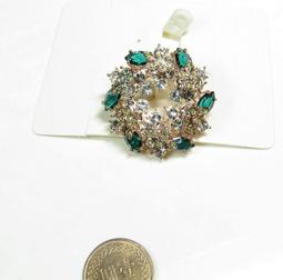 [杏芙飾界] 水鑽 鋯石 小胸針  別針 002 ---共10款 歷史價格詳細信息