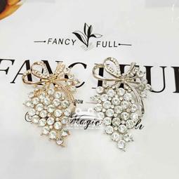 F.R.O.G.S CJ1011(現貨)歐美日韓大氣高質感INS款方形十字水鑽造型插針金屬胸針別針胸花絲巾釦衣領針飾品 歷史價格詳細信息