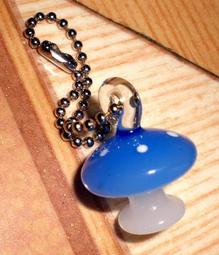 琉璃吊飾 嘎烏 舍利 金剛砂 朱砂 胎毛 精油 香水琉璃吊飾嘎烏舍利金剛砂朱砂胎毛精油吊墜掛件寶瓶嘎烏盒裝藏舍利子甘露丸 歷史價格詳細信息