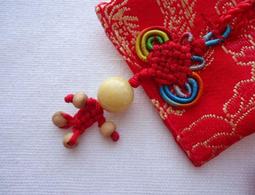 巧巧屋藝品工作室※※中國風◎手機吊飾系列/&綢緞布料婚禮小物/送客禮/姐妹禮 歷史價格詳細信息
