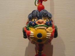 交趾陶~呂建勳~欣欣向榮~有嗑傷斷裂~長約42cm~吊飾.掛飾 歷史價格詳細信息