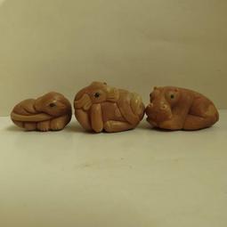 象牙果可愛小鹿擺件汽車中控臺裝飾品車載香薰家居桌面擺件男女禮 歷史價格詳細信息