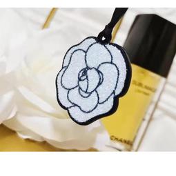 香 櫃檯會員禮品 專櫃小物 稀少贈品 彩色CC/深藍圓牌/ 金色菱格花/紅色圓牌/黑邊金色花LOGO 吊飾/掛件 歷史價格詳細信息