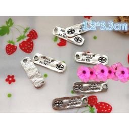 ???? 心之坊DIY手作工坊 ????MB60……【2入裝】滴油【聖誕老公公】合金掛飾 歷史價格詳細信息