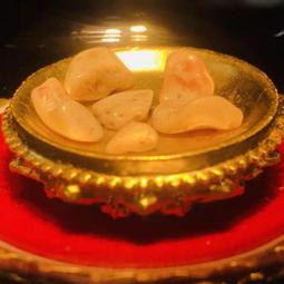 嘎烏瓶 嘎烏盒 悟空瓶 符管 舍利瓶 硃砂瓶 鈦鋼吊墜 透明小玻璃瓶管 裝硃砂瓶 吊墜 六字大明咒 十字金剛杵 楞嚴咒種 歷史價格詳細信息