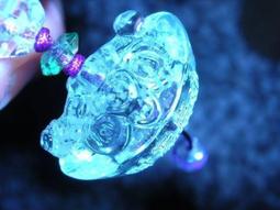 琉璃吊飾 嘎烏 舍利 金剛砂 朱砂 胎毛 精油 香水琉璃吊飾嘎烏舍利金剛砂朱砂胎毛精油吊墜掛件寶瓶嘎烏盒裝藏舍利子甘露丸 歷史價格詳細信息