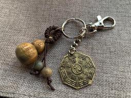 畫意坊 水晶兔 嚴選高品質 天然水晶與礦石 聖誕禮物 水晶擺飾 紫水晶兔 兔年行大運 招財金箔祈福兔 水晶滴膠 天然晶石 歷史價格詳細信息