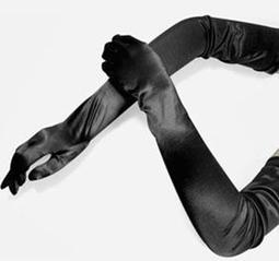 [紅人商品][國外代購]泰國直送 WHITE 妙鼻貼 保養品 臉部清潔 僅帶回20罐 售完為止 歷史價格詳細信息