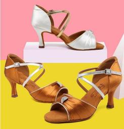 鑽宸珠寶18K金AU750高級定製鑲嵌天然玉髓鑽石手鐲戒指耳拍項鏈 歷史價格詳細信息