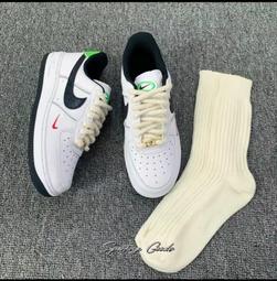 S.G NIKE WMNS AIR FORCE 1 '07 ESS 黑白色 刺繡小勾 休閒鞋 女鞋 CZ0270-001 歷史價格詳細信息
