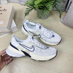 Nike V2K Run 白灰銀 復古 緩震 男女款 慢跑鞋 運動鞋 男鞋 HJ4497-100 歷史價格詳細信息