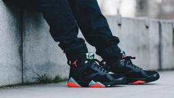 火星人} S-XL 號 New Balance Sport 男排汗輕薄運動跑步短袖上衣T恤 NB 紐巴倫 歷史價格詳細信息