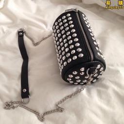 新款迷你型圓桶棉線紅球小葵花斜挎草編包休閒編織包沙灘包女包 歷史價格詳細信息