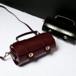 復古小眾設計圓筒包包女2022新款大容量枕頭包真皮單肩斜揹包 歷史價格詳細信息