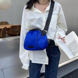 單肩寬肩帶潮2024水桶包斜挎女時尚百搭網紅包包新款大容量女包-惠誠小屋 歷史價格詳細信息