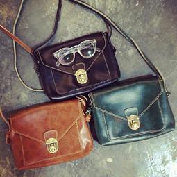 韓國復古時尚 小香風 黑白珍珠 高彈力髮束 蝴蝶結 紮馬尾 丸子頭 髮束 髮圈 髮飾 馬尾 手繩 歷史價格詳細信息