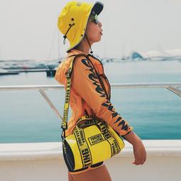 運動休閒小圓桶包防水袋男女款單肩斜跨包旅行溯溪收納袋小包 歷史價格詳細信息