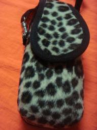 未使用過當二手賣復古斜背鉚釘包 半月包 肩背包 迷你包 側背包 斜跨包 歷史價格詳細信息