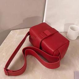 【好康】吐司小企鵝拉鍊耳機包可愛卡通毛絨個性鑰匙掛飾書包掛件小包禮物 歷史價格詳細信息