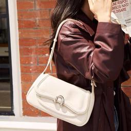 真皮腋下包包女2023新款潮秋冬小眾今年流行單肩斜挎小包 歷史價格詳細信息