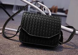 ♥ 背影女孩刺繡材料包-含繡朋????ℤ小屋刺繡DIY 手工刺繡 刺繡材料包 手工藝材料包 歷史價格詳細信息