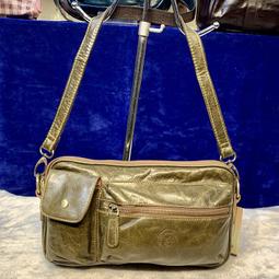 高登全牛皮「肩背包」－本身有三隔層，有暗拉鏈，採頭層牛皮精製，品質保證，裡外材質皆採頂级牛皮，經久耐用，高CP值，創造皮 歷史價格詳細信息