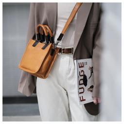 女包原創小衆設計高級感洋氣小方包2024新款鏈條包包單肩斜挎包女-悅享樂購滿599免運 歷史價格詳細信息