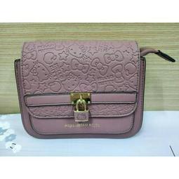 促銷  斜方肌夾揉按摩儀 肩頸按摩器 夾揉按摩躺枕 (USB充電) 仿真人夾揉紓壓 肩、頸、頭、斜方肌處處貼合 歷史價格詳細信息