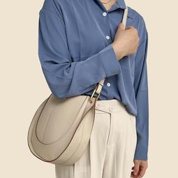 街頭浪子馬鞍包 腋下包 晚宴包 PARTY包 法棍包 小眾包包 撞色包包 氣質包包 單肩包 INS包包 黑色包包 禮物 歷史價格詳細信息