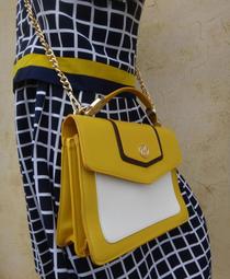 Princess Party 公主派對鋼印拉鏈手提包。焦糖裸杏《限時特價》 歷史價格詳細信息