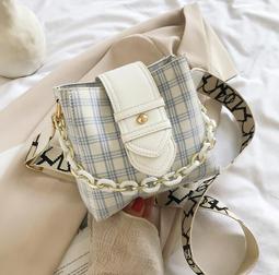 韓國 格紋後背包 小熊 大容量 書包 格子後背包  雙肩包 大背包 姊妹 閨蜜 2020秋 歷史價格詳細信息