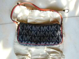 MICHAEL KORS MK單寧掛鍊斜背包-大/藍 歷史價格詳細信息