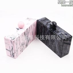 都市簡約風 立體幾何菱格百搭時尚小方包 歷史價格詳細信息