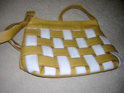 女生包包 千與千尋的神隱宮崎駿無臉男無臉怪拎包帆布包手提黑白包單肩大包 歷史價格詳細信息