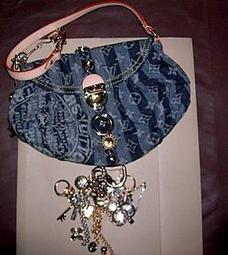 真品 LV 珍包  9成新 歷史價格詳細信息