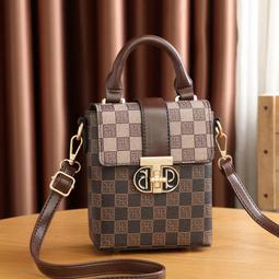 【八號館】手機包女斜挎新款夏季迷你小包包時尚清新小眾百搭單肩斜挎包收納包休閒包外出包旅行包．SB11811 歷史價格詳細信息