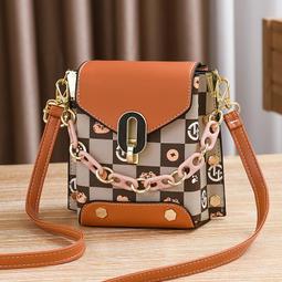 【八號館】輕便小巧新款時尚印花休閒百搭單肩斜挎手機包女休閒包外出包收納包旅行包．SF16884 歷史價格詳細信息