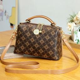 《愛網購》~SF13911~包包新款大容量單肩斜挎包潮時尚品牌手提媽媽包外出包收納包旅行包休閒包 歷史價格詳細信息