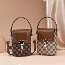 ~KP10194~水桶包新款潮印字時尚百搭手提斜挎大容量女包包收納包休閒包外出包旅行包 歷史價格詳細信息